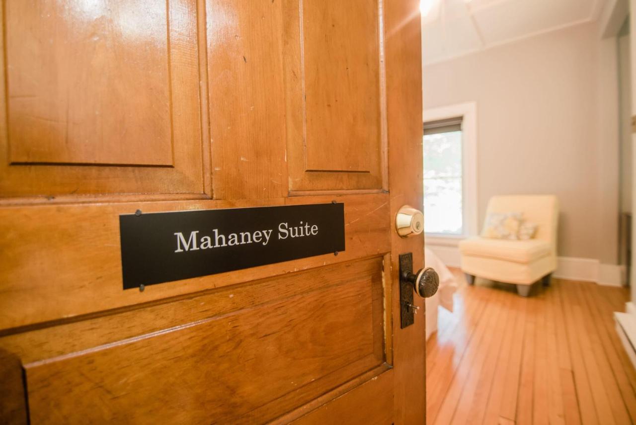 Mahaney Suite BW Boutique Hotel Central Lake Eksteriør bilde